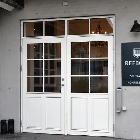 瑞博格酒店 酒店 比隆